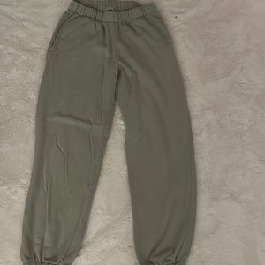 Selling brandy sweatpants! Worn a few times. Perfect condition, very comfortable
